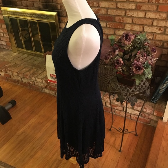 •NWT• Hollister Navy Blue Lace Dress - Picture 4 of 5